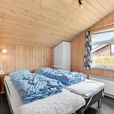 Awesome In Juelsminde With Kitchen Holiday home