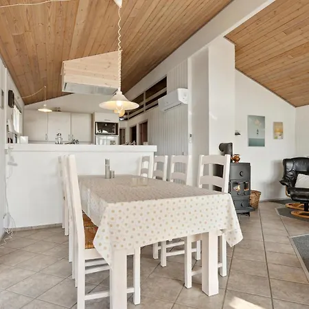 Holiday home Awesome In Juelsminde With Kitchen *