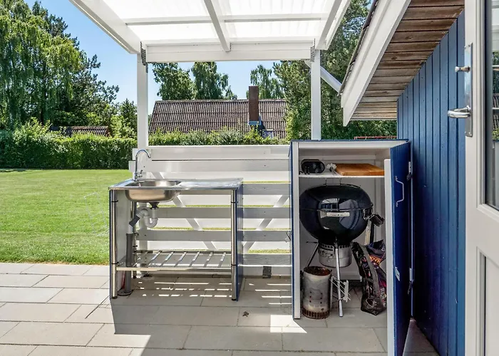 Awesome In Juelsminde With Kitchen Casa vacanze